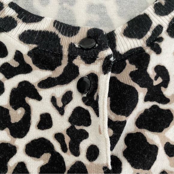 Cable & Gauge Leopard Print Cardigan - Picture 3 of 6